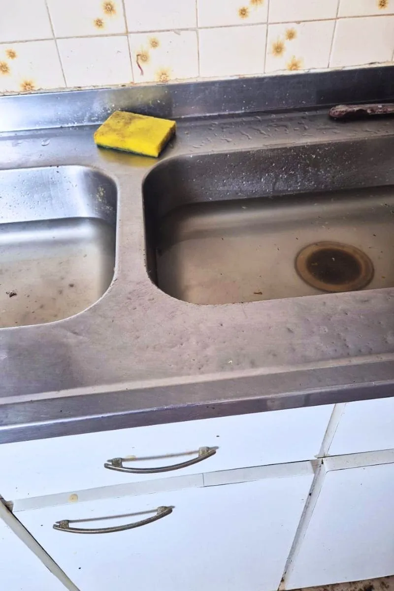 Desentupimento de pia de cozinha e banheiro